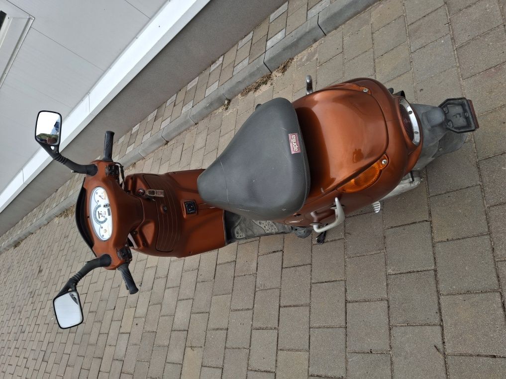 АПРИЛИЯ ГЪЛИВЕР 50cc двутоктова