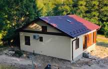 Casa modulara si garaje auto din structura metalica si panou sandwich