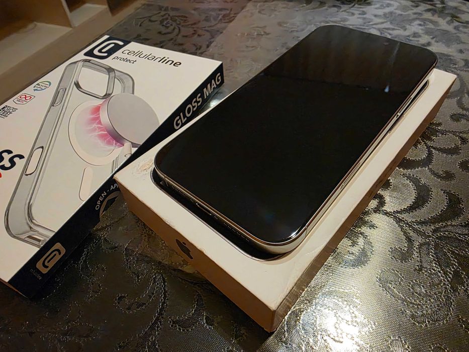 iPhone 16 Pro Max 256GB White