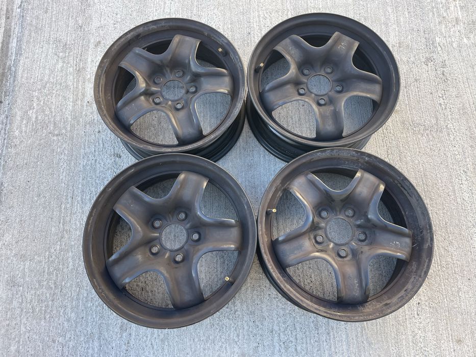 Jante tabla 16 originale renault , nissan 5x114.3  cb 66.1 , 6.5j et41