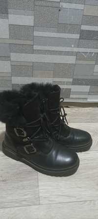 Зимние ботинки из натуральной кожи, подклад цигейка 37 размер, маломер