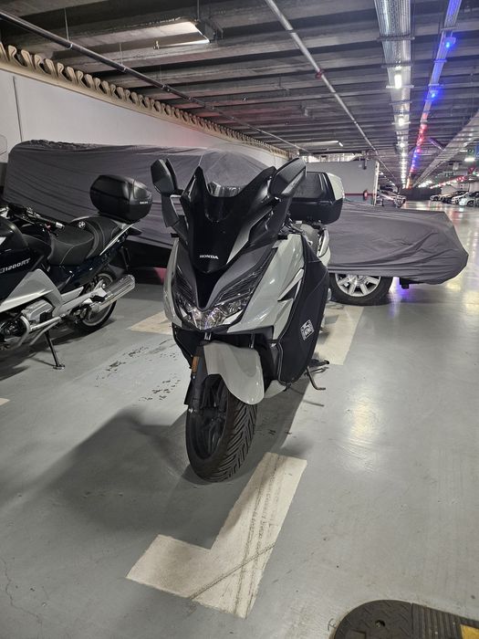 Scuter Honda Forza 350 all season
