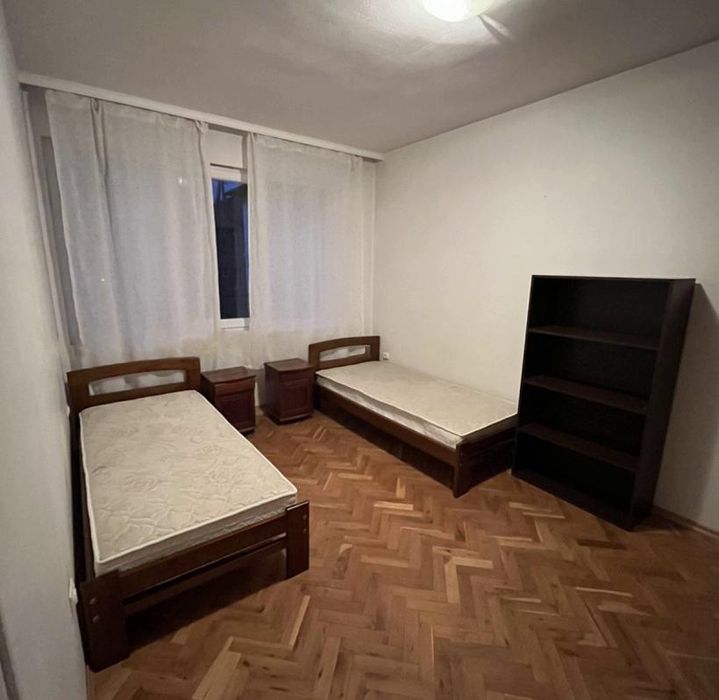 Дава се под наем Тристаен апартамент в Пловдив, Център - 90 кв.м за 450 € - Снимка #6