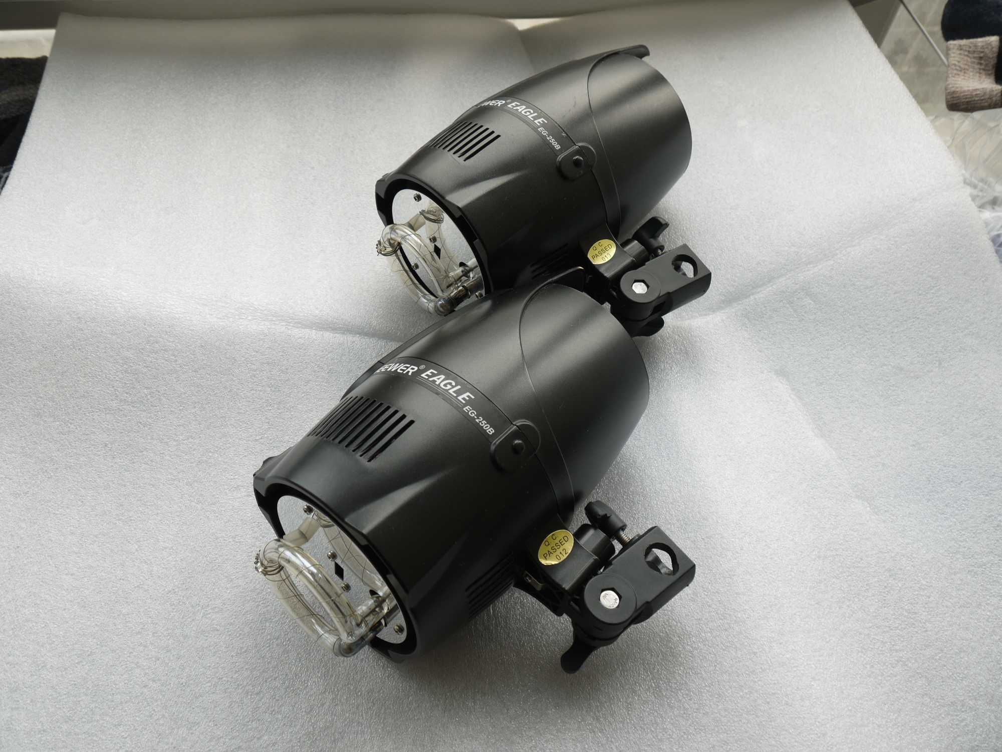 Студийна светкавица Neewer EG-250B (250Ws, Bowens байонет]