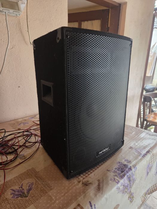 Vând boxă NOVISTAR