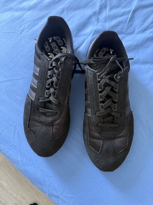 Маратонки Adidas retropy