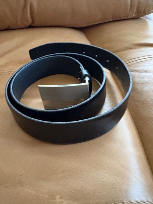 Мъжки колан на Hugo Boss