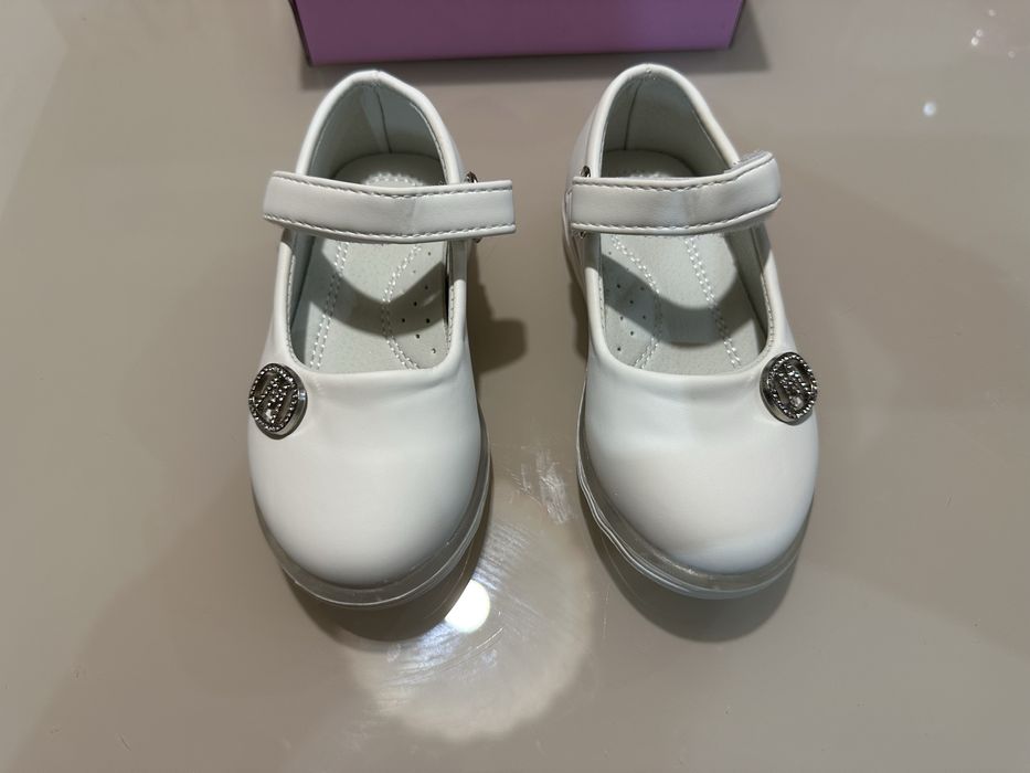 Детски Обувки - 22 номер за момиче