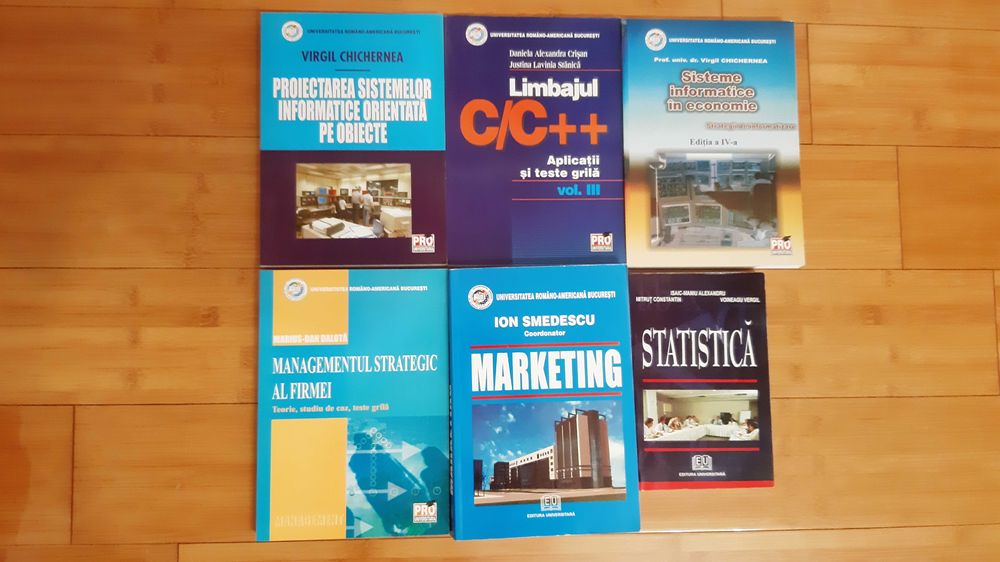 Vând cărți pentru profilul Informatica-Manageriala la pachet