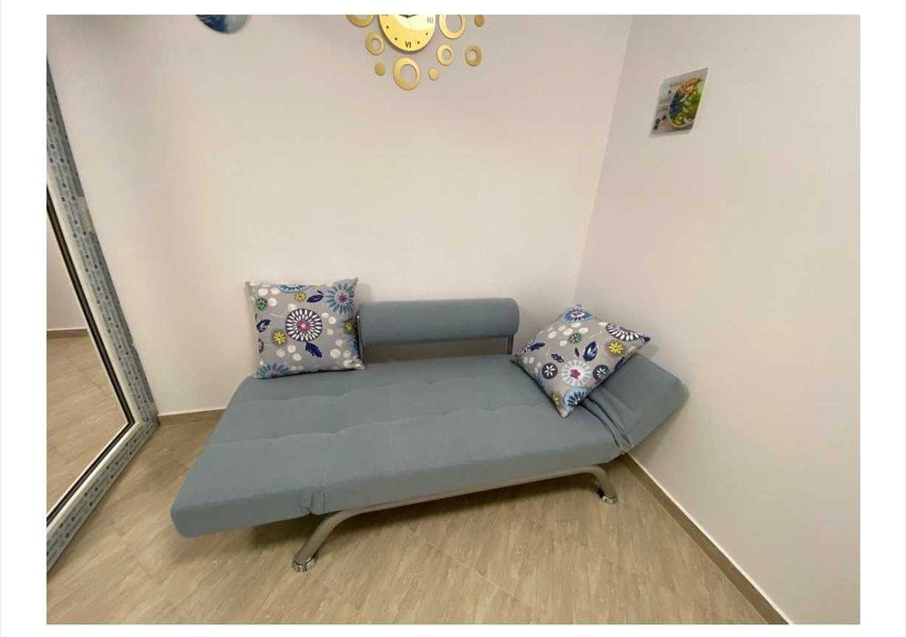 Canapea Kring Isabel, 143x90x71 cm, Gri cu galben