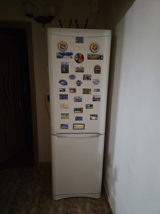 Combina frigorifica Indesit