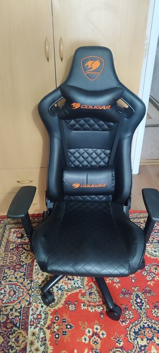 Игровое кресло cougar