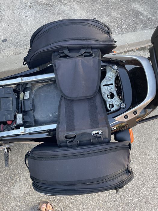 Side case genti laterale moto