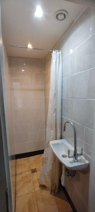 Дава се под наем Многостаен апартамент в Пловдив, Център - 75 кв.м за 460 € - Снимка #4