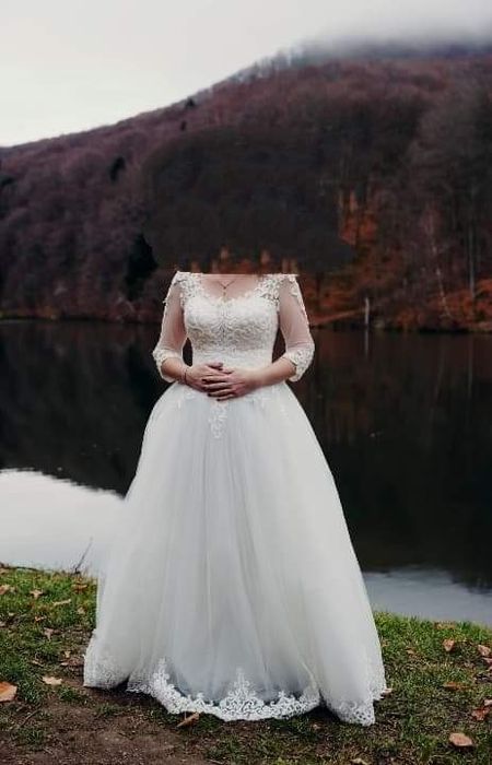 Vând rochie de mireasa