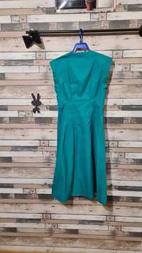 Зелена дамска рокля xs