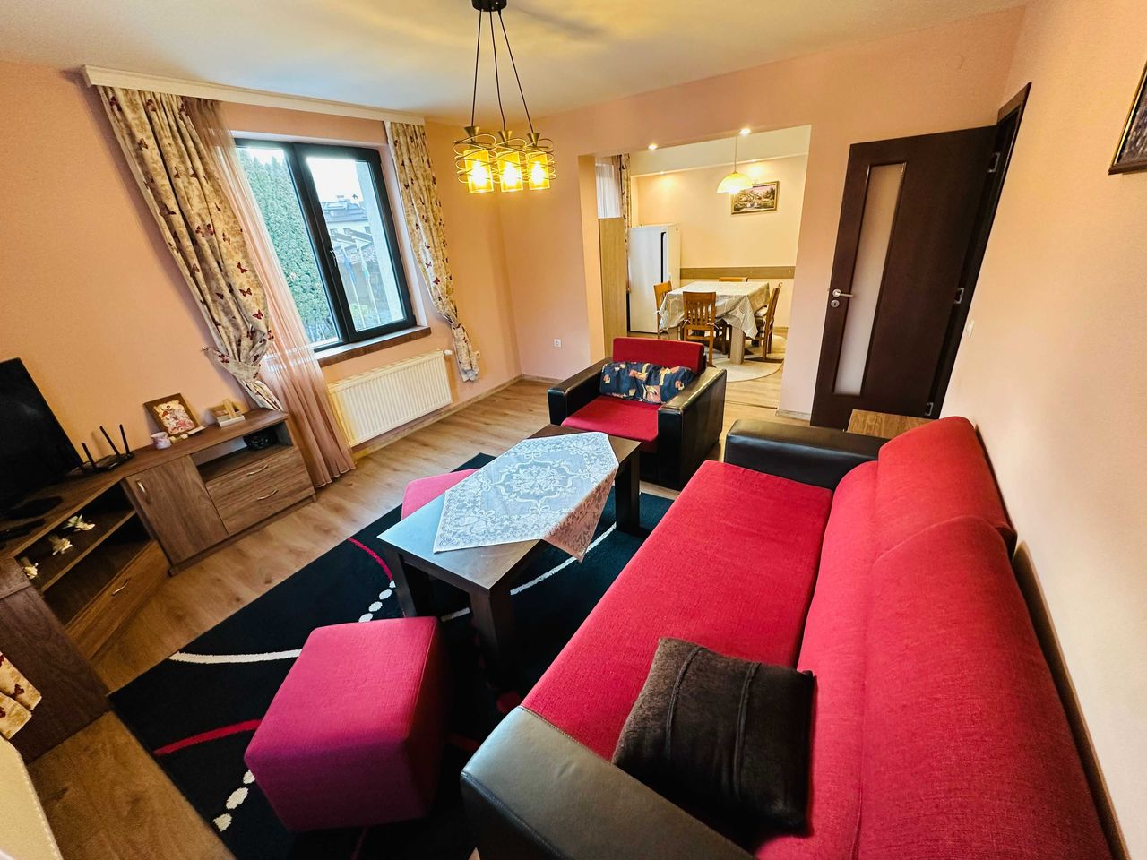 Дава се под наем Тристаен апартамент в Банско - 95 кв.м за 800 € - Снимка #10