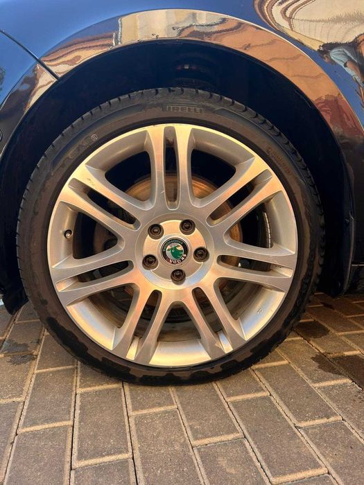 Skoda Superb 2.0 TDI 4x4 DSG • 2011 • Full Option • Întreținută •140CP