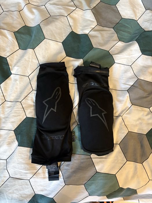 Наколенки/Налакътници за Downhill biking/колоездене на alpinestars