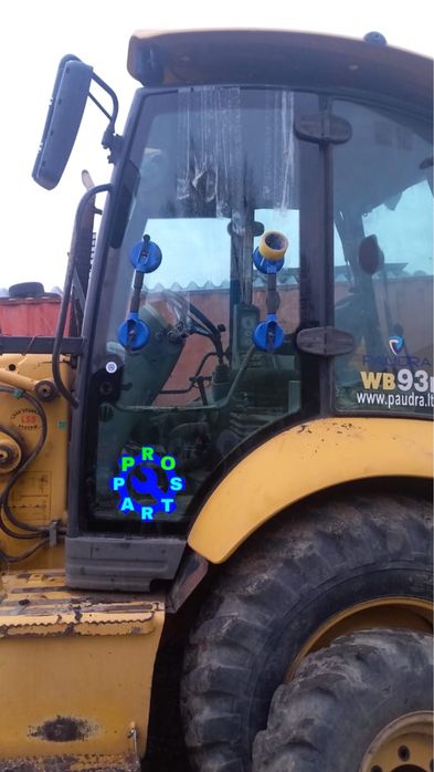 Стёкла зоводские 3/1 jcb hidromek komatsu volvo terex case  CARRARO