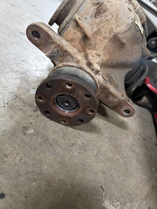 Grup diferential Bmw 2.0 benzina Raport 3.38