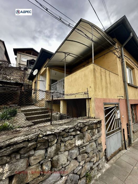 Продава се Къща в Троян - 138 кв.м за 689 €/кв.м - Снимка #2