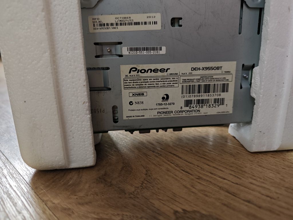 Автомагнитола Pioneer X-9550BT.