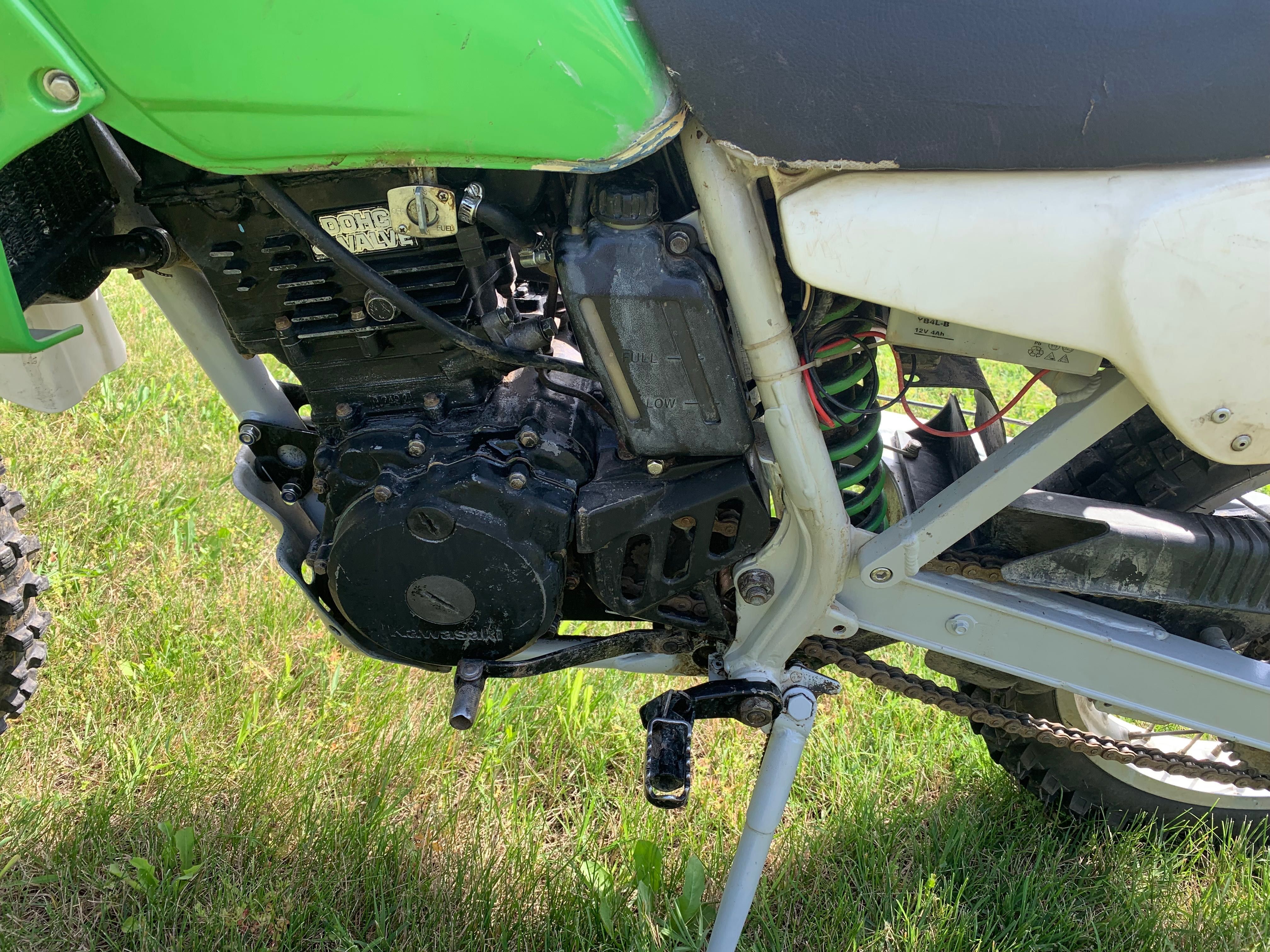 Продавам Kawasaki klr250