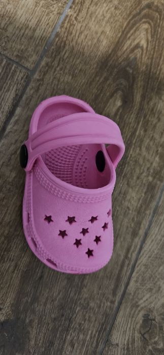 Black FRIDAY / Бебешки кроксове за баня 20-21