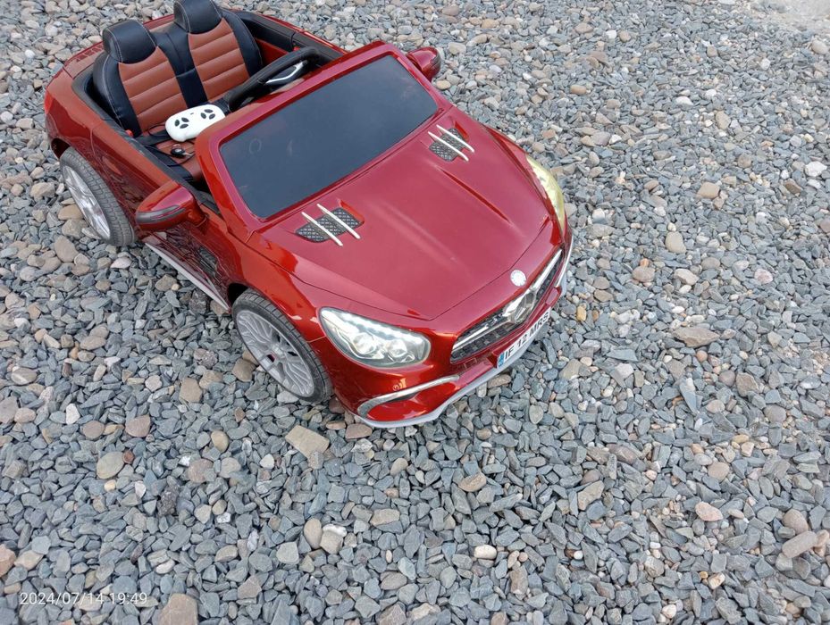 Mașinuță electrică