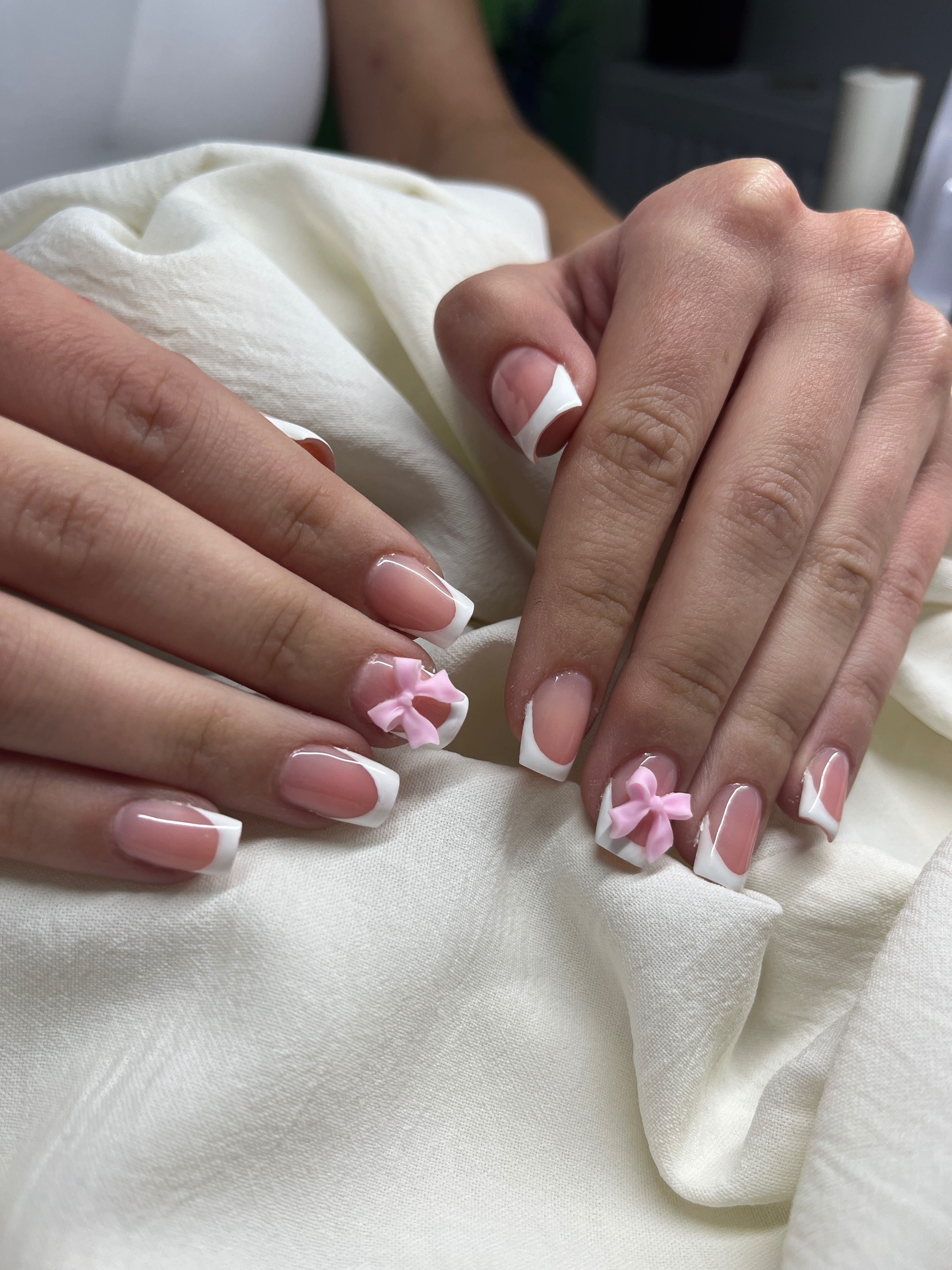 Unghii cu gel /semi
