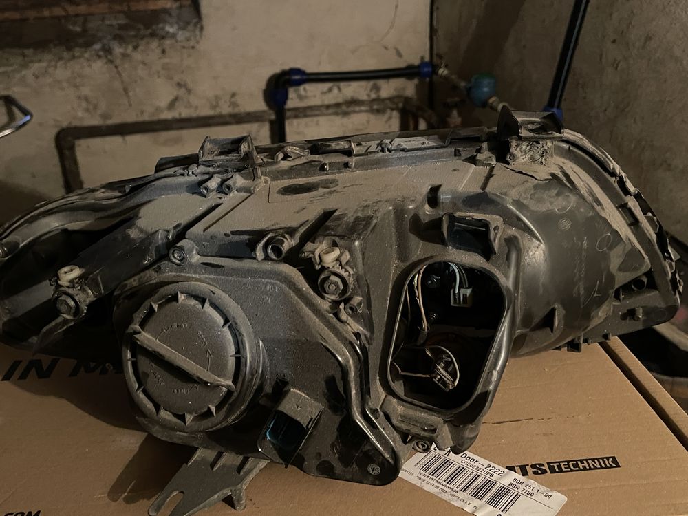 Ляв Фар Бмв Х5 е53 Face Bmw X5 E53 фейслифт ксенон