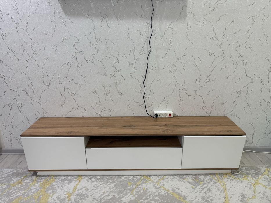 Продам тумбу за 20 000 тг