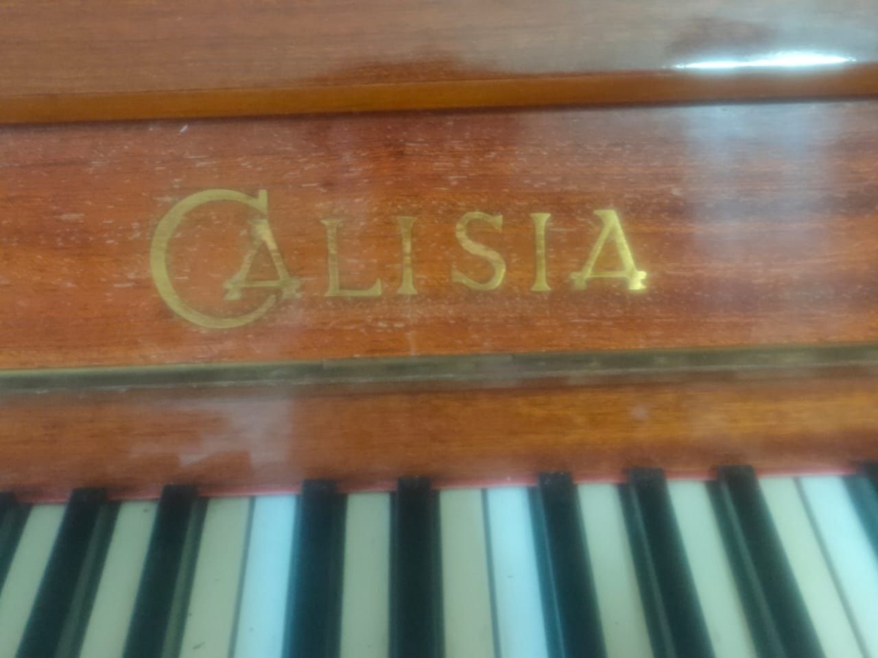 Продам фортепиано/пианино "Calisia"