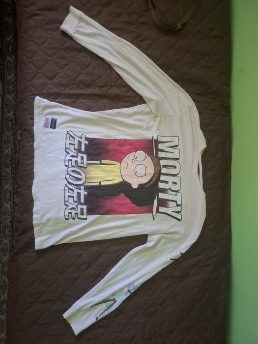 Блуза с щампа на Rick and Morty