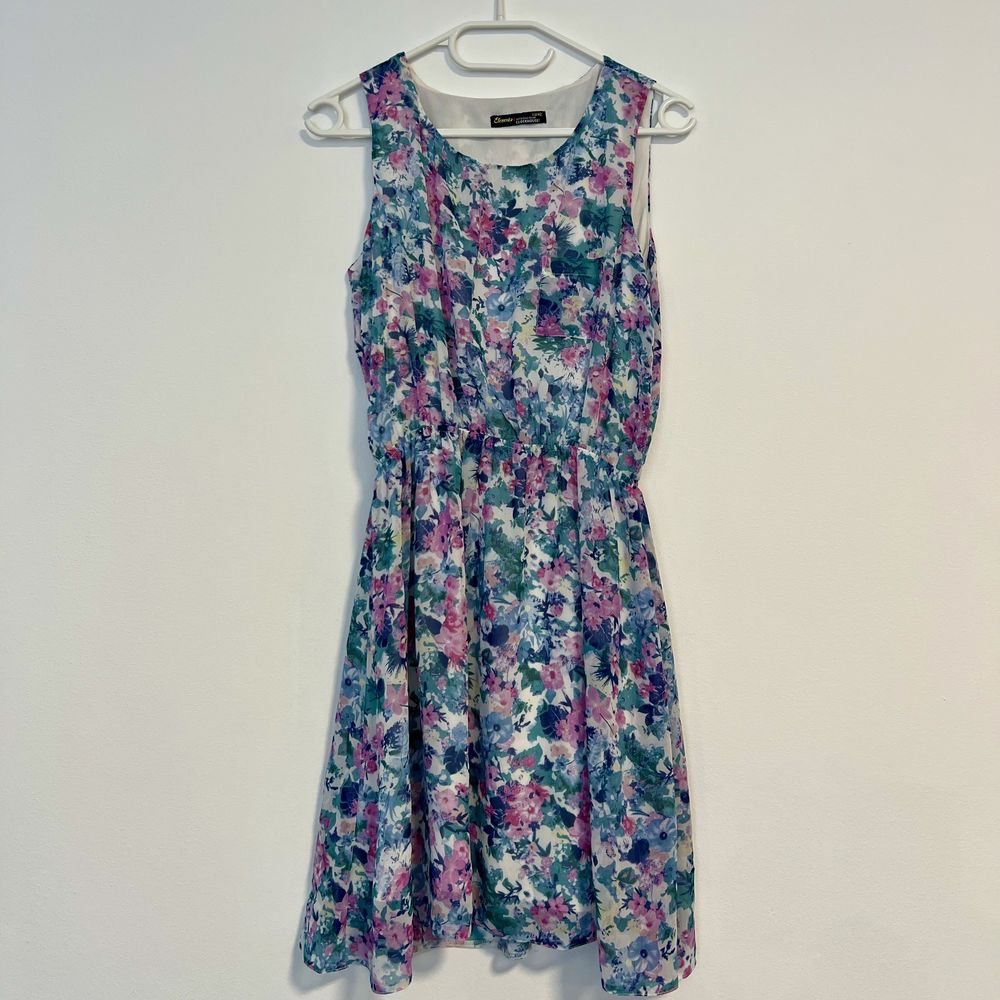 Rochie casual de vara C&A din voal cu print floral, mărime S-M