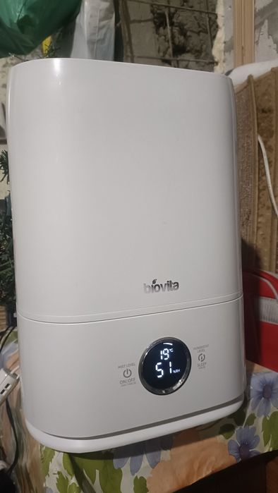 Umidificator de camera