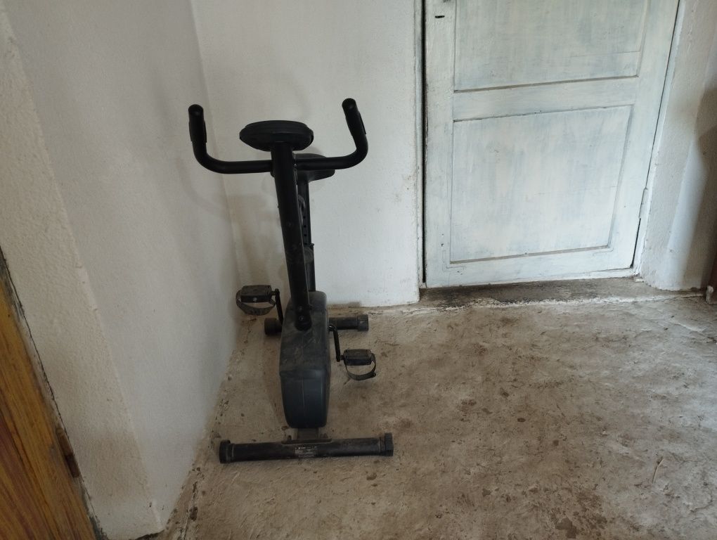 Tirenajor vilasapit yangi sotiladi narxini kelishamiz