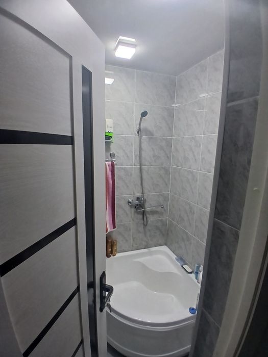 Продается квартира СРОЧНО!! Напротив рисового базара