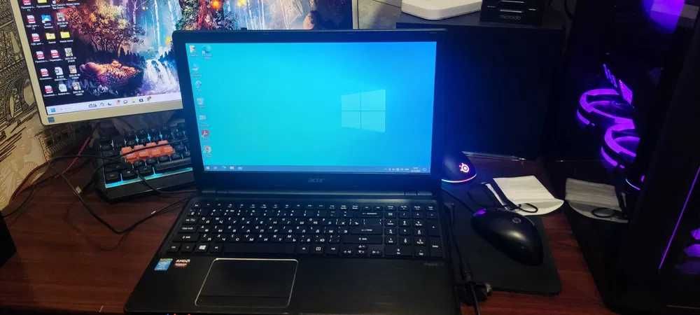 Ноутбук Acer (Core i5-4200U; 8Gb Ram; SSD 240\HDD 1000)