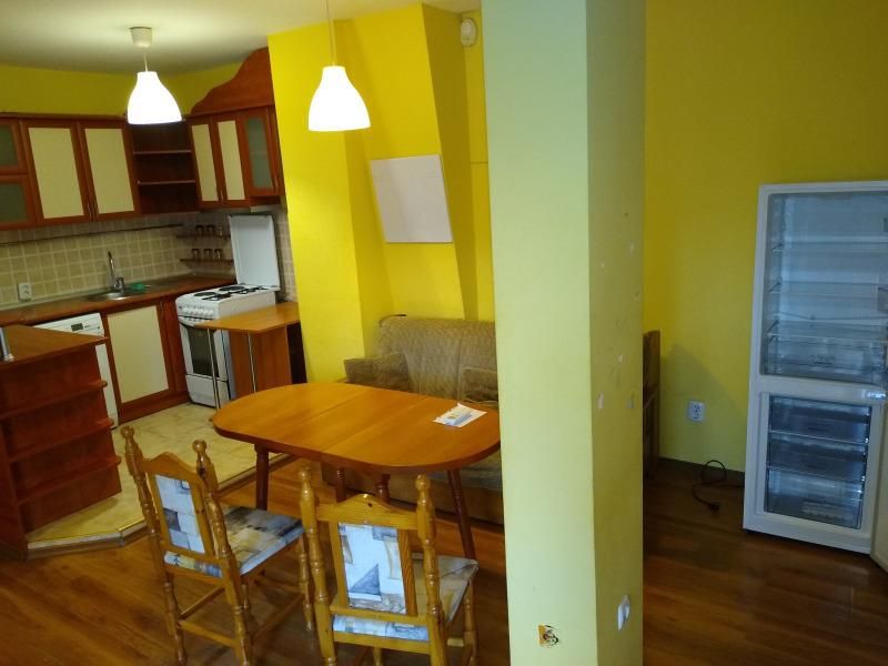 Дава се под наем Тристаен апартамент в София, Карпузица - 86 кв.м за 600 € - Снимка #1