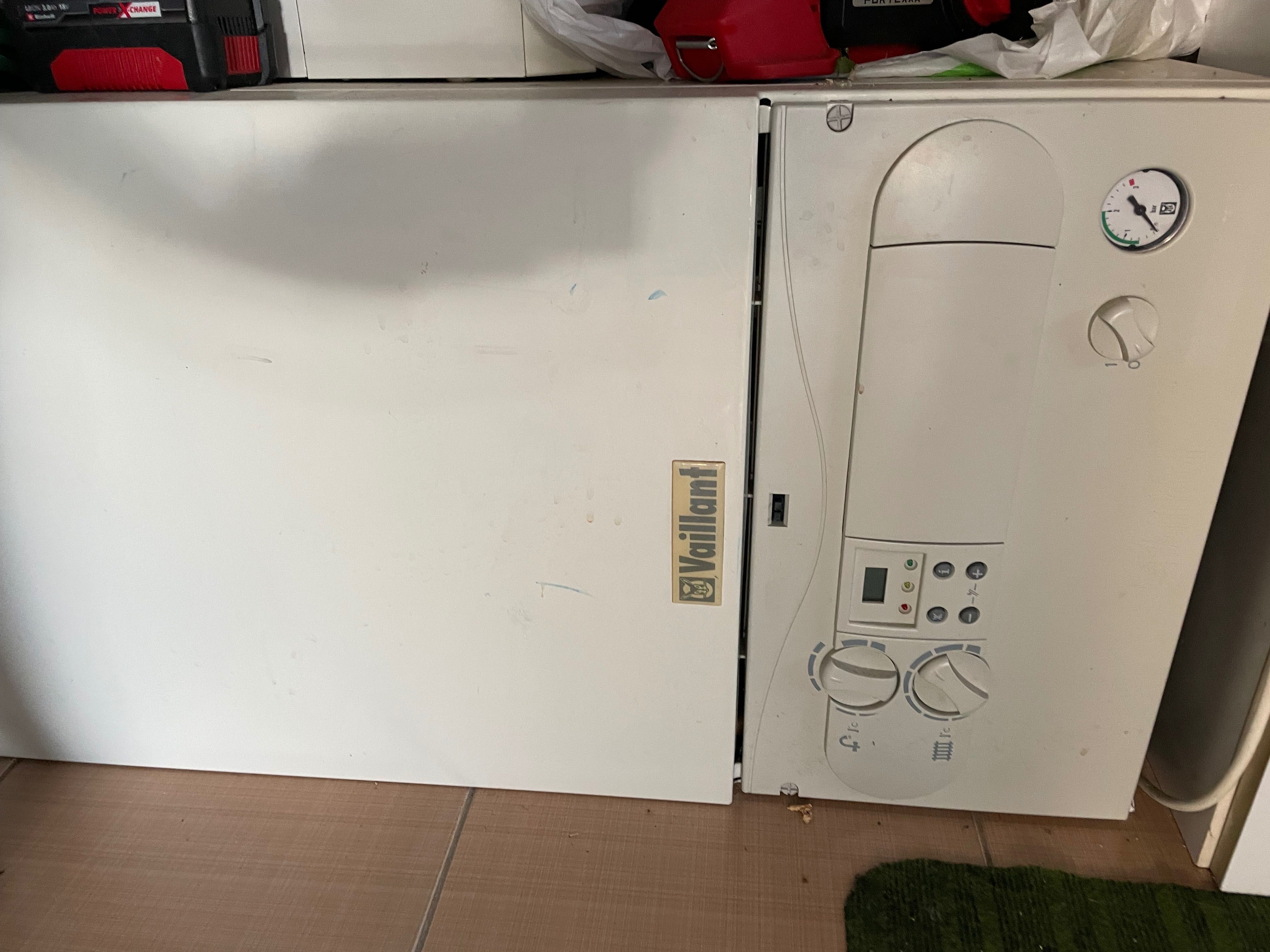 Газов Котел Vaillant Turbomax Plus 824 за части