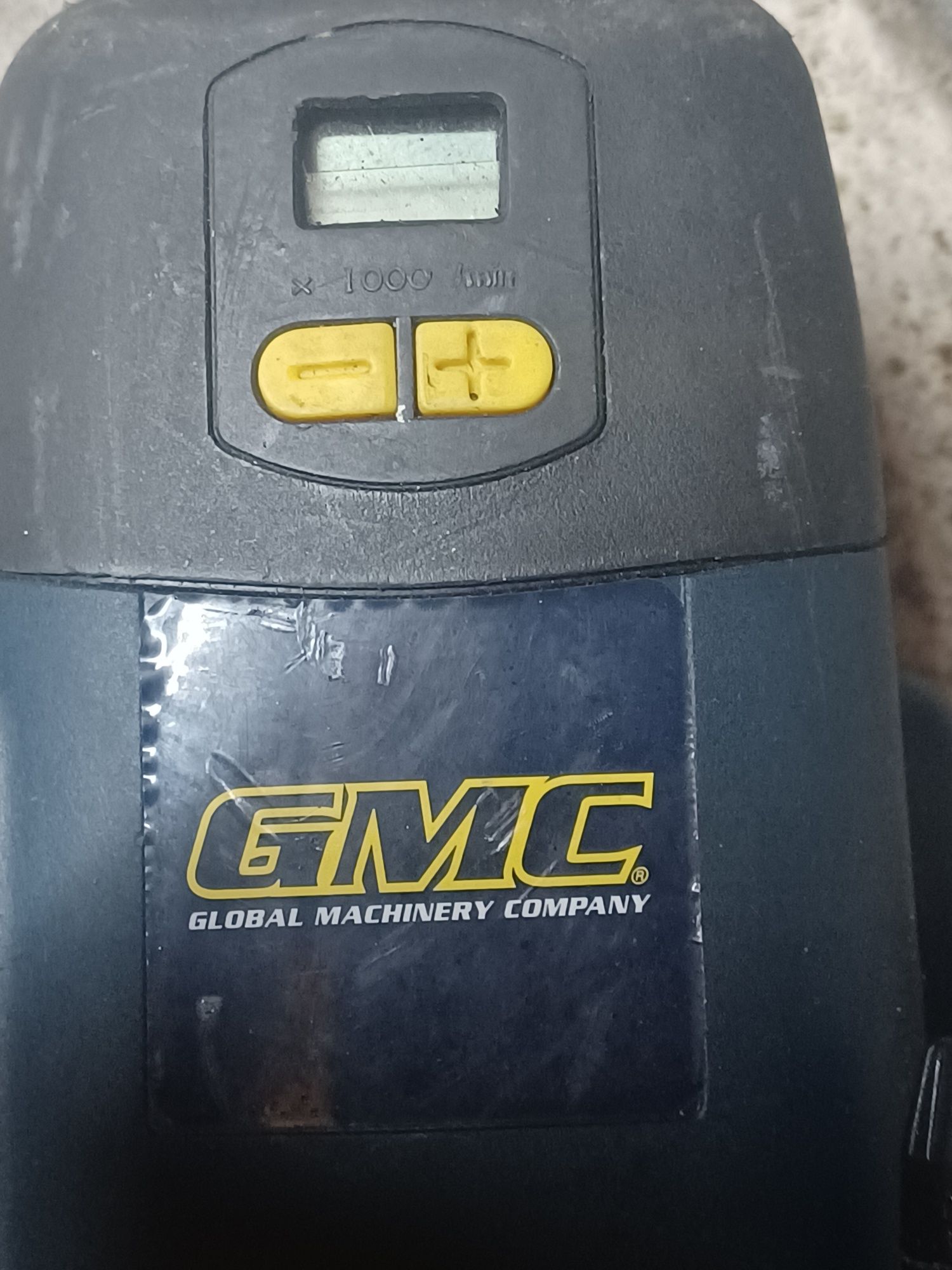 Freza englezeasca GMC model GER  1800 cu afișaj electronic