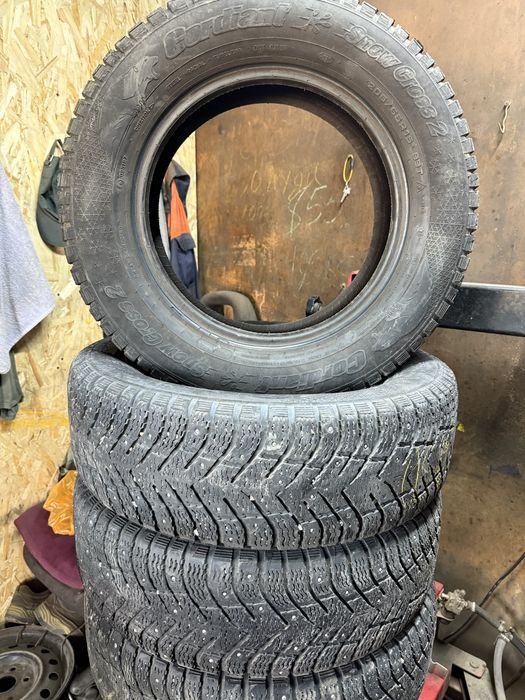 Зимние шины 205/65/15