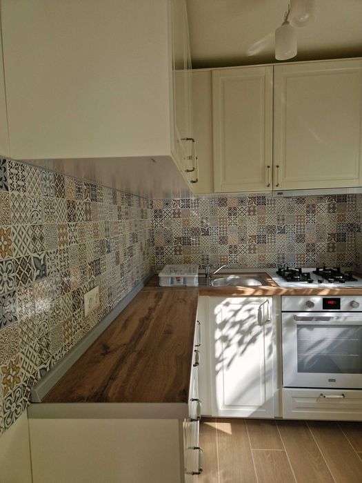 Proprietar, inchiriez garsoniera complet renovata, 30mp,Calea Aradului