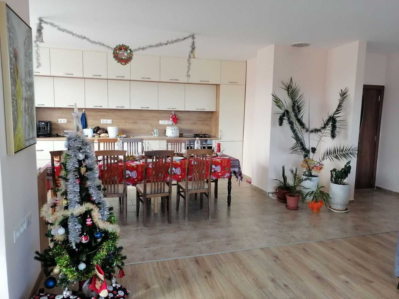 Продава се Къща в с. Веселие, Област Бургас - 340 кв.м за 378 €/кв.м - Снимка #1