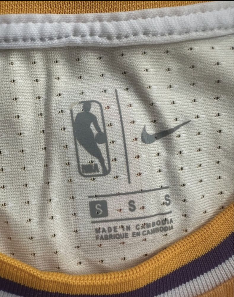 Maieu Nike NBA Lakers LeBron James 23