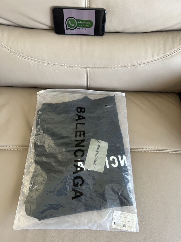 Tricou unisex oversized Balenciaga inside out t-shirt