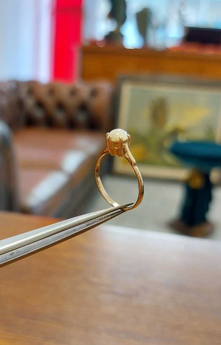 Заложна къща Галерия 65 - Златен дамски пръстен.