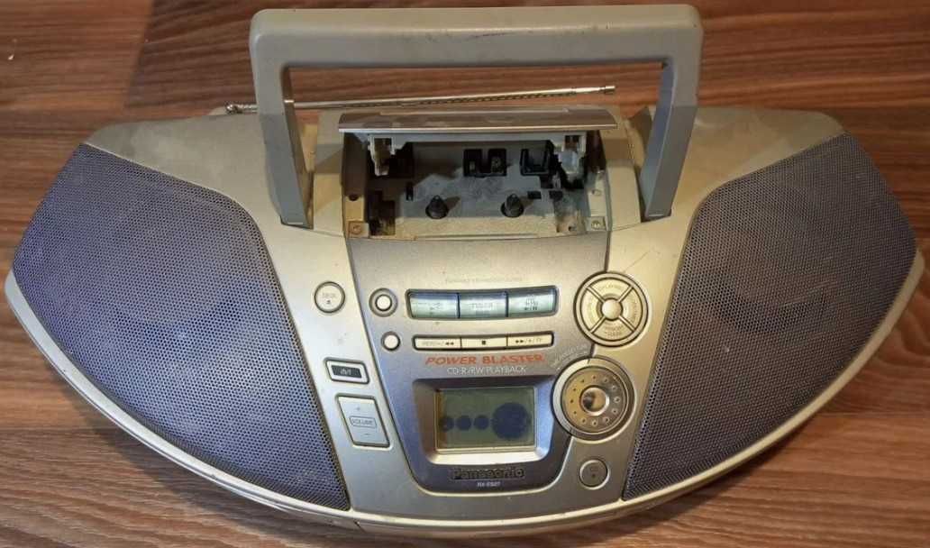 Radiocasetofon Boombox  Panasonic/Sony